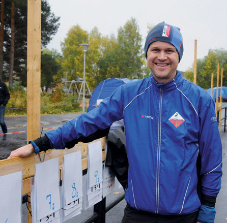 LØYPELEGGER: Arne Røste var den siste lederen i Hein OL før klubben ble slått sammen med Ringsaker OL til Ringsaker OK i 2009. Ofte har han vært løypelegger når klubben har arrangert løp, som under Ringreven i fjor høst.