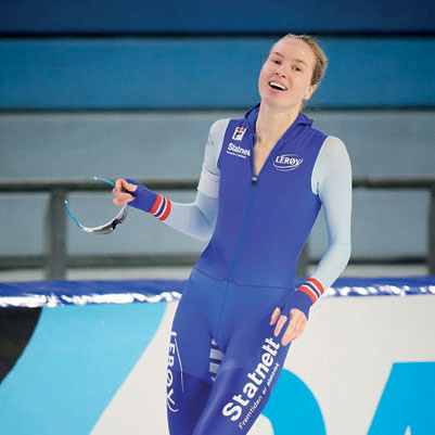 14. FEBRUAR 2021: Ragne Wiklund skriver seg inn i skøytehistorien da hun blir verdensmesster på 1500 meter. Foto: NTB